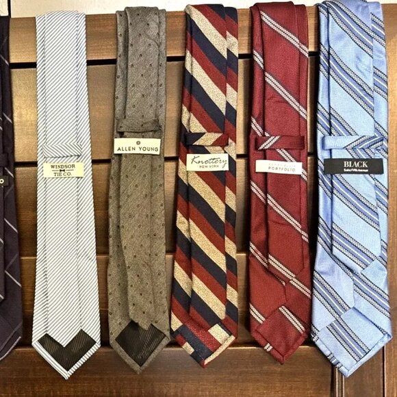 Lot Of 10 Saks Fifth Avenue,Knottery, Windsor, Beaux, Narrow 2.75” Luxury Ties - Picture 4 of 4